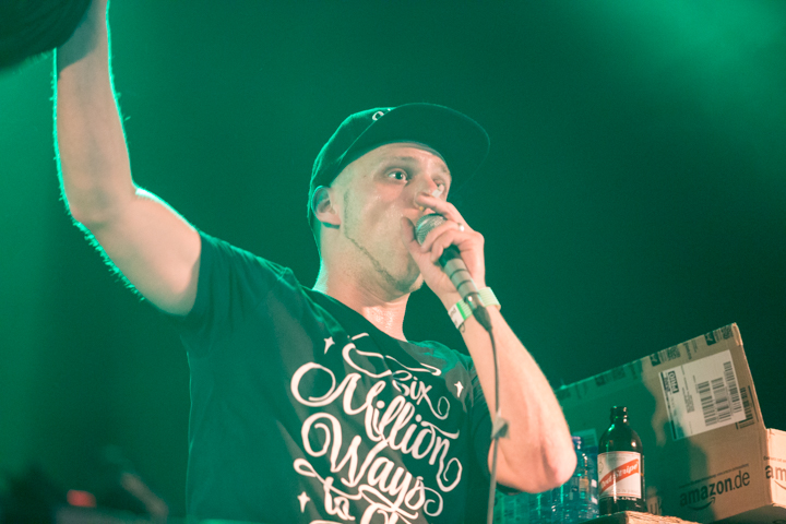 Reggae Geel editie 2014 - Zaterdag, picture 94, photographed by Stef Dierckx - FrontView Magazine