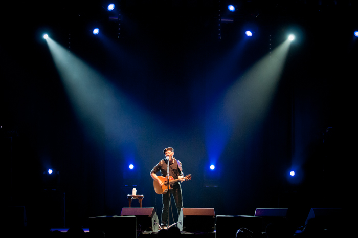 Richard Thompson @ dranouter 2014, picture 3, photographed by Devid Camerlynck - FrontView Magazine