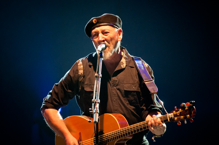 Richard Thompson @ dranouter 2014, picture 4, photographed by Devid Camerlynck - FrontView Magazine