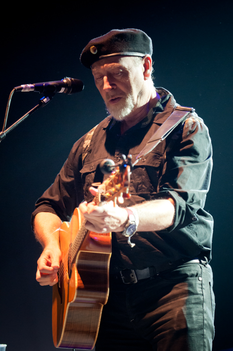 Richard Thompson @ dranouter 2014, picture 15, photographed by Devid Camerlynck - FrontView Magazine