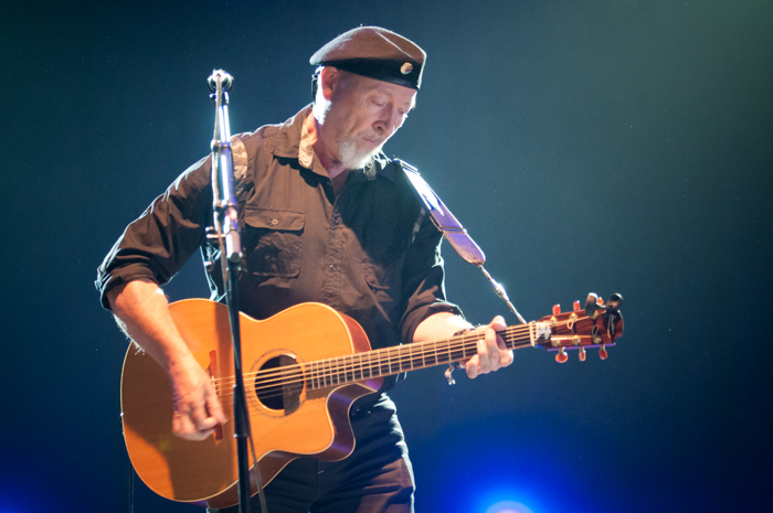 Richard Thompson @ dranouter 2014, picture 21, photographed by Devid Camerlynck - FrontView Magazine