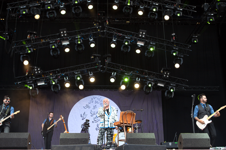 Urbanus & De Fanfaar @ Suikerrock 2014, foto 7, foto's door Koen Rondelez - FrontView Magazine