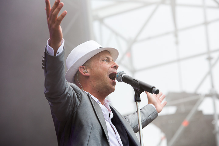 Wim Leys & @ fundum @ Antwerpen Zingt, picture 9, photographed by Steven Stausens - FrontView Magazine