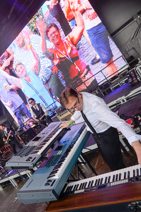 Wim Leys & @ fundum @ Antwerpen Zingt, picture 14, photographed by Steven Stausens - FrontView Magazine