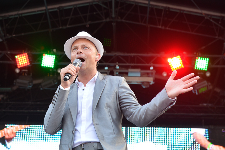 Wim Leys & @ fundum @ Antwerpen Zingt, picture 21, photographed by Steven Stausens - FrontView Magazine