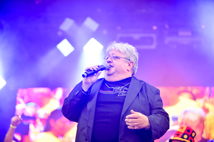 Antwerpen Zingt 2014 @ Gedempte Zuiderdokken, picture 17, photographed by Steven Stausens, Vlaanderen Zingt, Antwerpen Zingt - FrontView Magazine