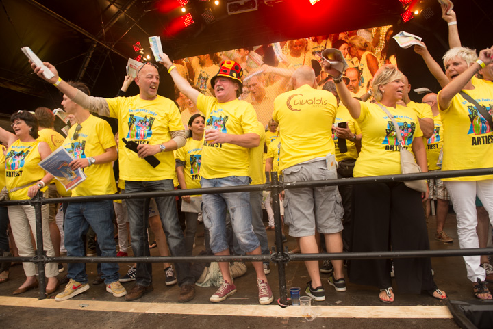 Antwerpen Zingt 2014 @ Gedempte Zuiderdokken, picture 36, photographed by Steven Stausens, Vlaanderen Zingt, Antwerpen Zingt - FrontView Magazine