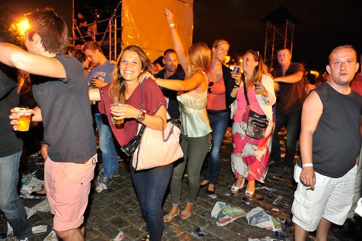 Antwerpen Zingt 2014 @ Gedempte Zuiderdokken, picture 67, photographed by Steven Stausens, Vlaanderen Zingt, Antwerpen Zingt - FrontView Magazine