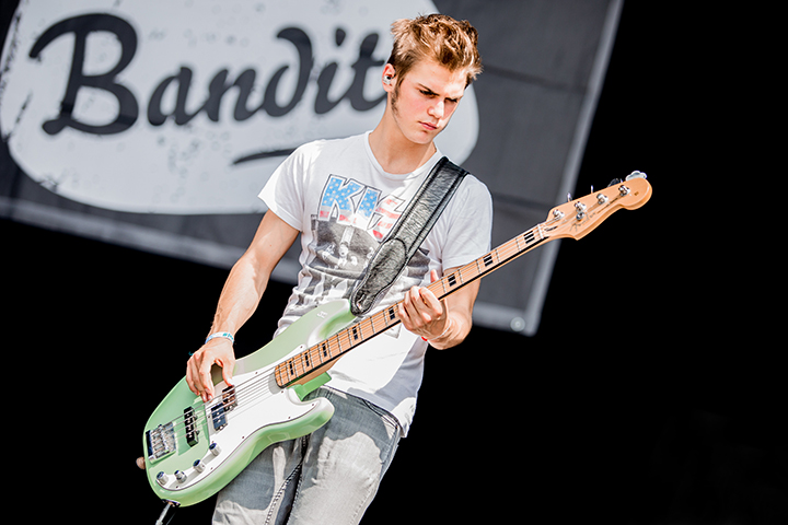 Bandits @ Paal op Stelten 2014, picture 10, photographed by Elke Briers - FrontView Magazine