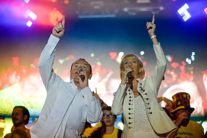 Nicole & Hugo special guest @ Antwerpen Zingt 2014, foto 19, foto's door Steven Stausens - FrontView Magazine