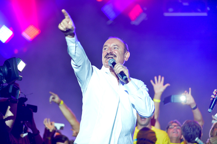 Nicole & Hugo special guest @ Antwerpen Zingt 2014, foto 23, foto's door Steven Stausens - FrontView Magazine
