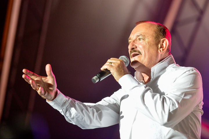 Nicole & Hugo special guest @ Antwerpen Zingt 2014, foto 41, foto's door Steven Stausens - FrontView Magazine