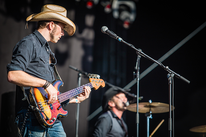 Cosmo's Foger-T @ Paal op Stelten 2014, foto 10, foto's door Elke Briers - FrontView Magazine