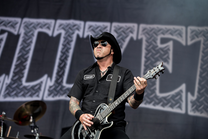 Hellyeah @ See-Rock Festival 2014, foto 2, foto's door Dorien Goetschalckx - FrontView Magazine