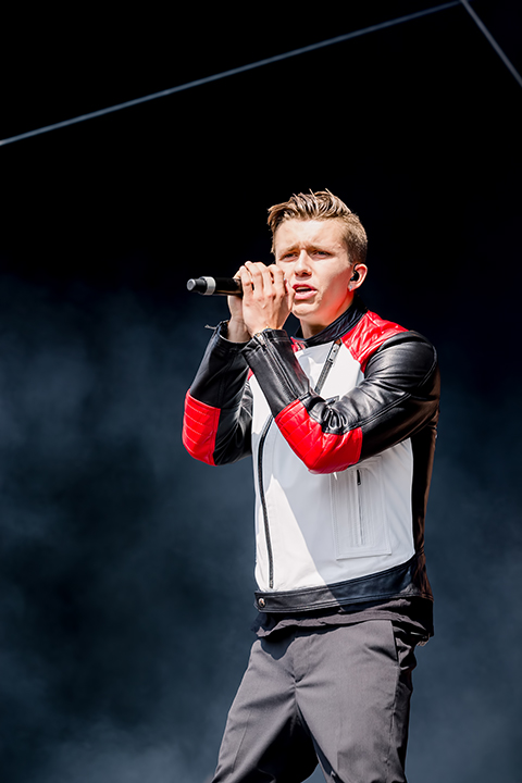 Ian Thomas @ Paal op Stelten 2014, foto 2, foto's door Elke Briers - FrontView Magazine