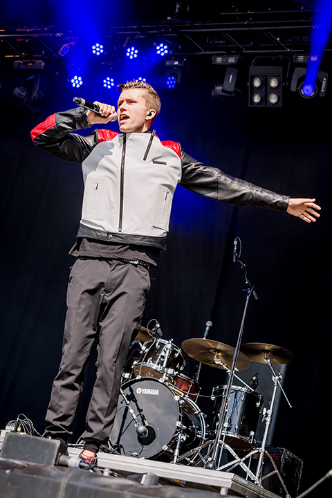 Ian Thomas @ Paal op Stelten 2014, foto 4, foto's door Elke Briers - FrontView Magazine