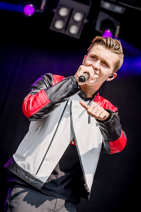 Ian Thomas @ Paal op Stelten 2014, foto 10, foto's door Elke Briers - FrontView Magazine