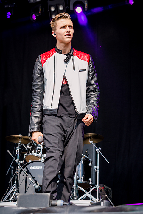 Ian Thomas @ Paal op Stelten 2014, foto 12, foto's door Elke Briers - FrontView Magazine