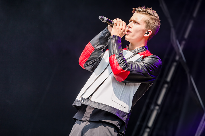 Ian Thomas @ Paal op Stelten 2014, foto 15, foto's door Elke Briers - FrontView Magazine