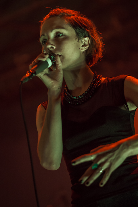 Polica @ OLT Rivierenhof, picture 6, photographed by Walter Grimm - FrontView Magazine