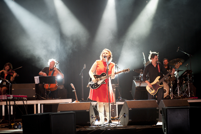 Hannelore Bedert @ dranouter 2014, foto 4, foto's door Devid Camerlynck - FrontView Magazine