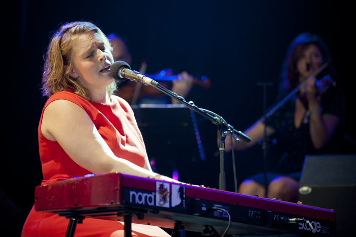 Hannelore Bedert @ dranouter 2014, foto 12, foto's door Devid Camerlynck - FrontView Magazine