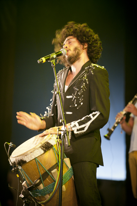 La Chiva Gantiva @ dranouter 2014, picture 11, photographed by Devid Camerlynck - FrontView Magazine