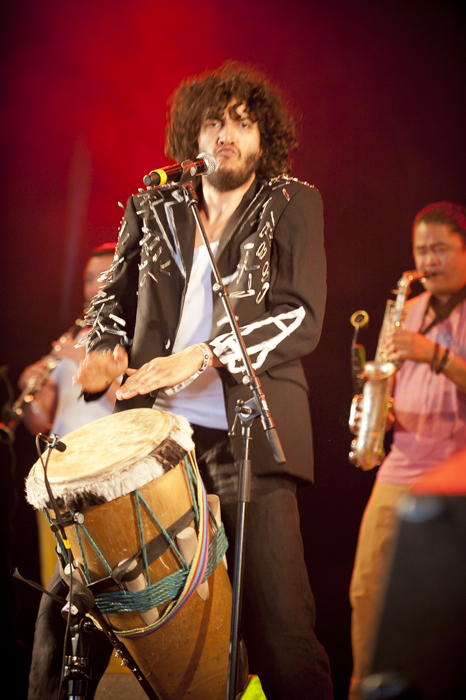 La Chiva Gantiva @ dranouter 2014, picture 14, photographed by Devid Camerlynck - FrontView Magazine
