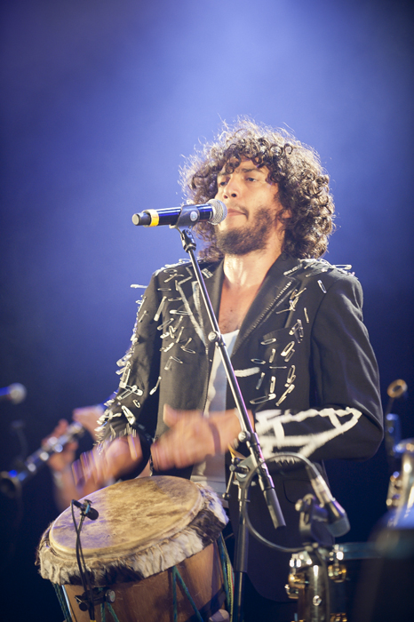 La Chiva Gantiva @ dranouter 2014, picture 17, photographed by Devid Camerlynck - FrontView Magazine