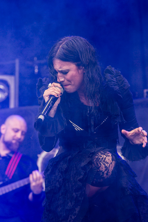 Lacuna Coil @ Alcatraz Hard Rock & Metal Fest, foto 7, foto's door Edwin Houdevelt - FrontView Magazine
