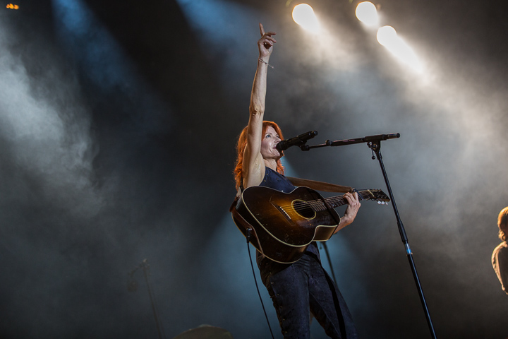 Axelle Red @ Beleuvenissen 2014, picture 5, photographed by Kurt Jacobs - FrontView Magazine