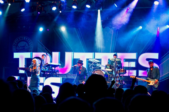 Les Truttes @ Openluchttheater Rivierenhof, picture 28, photographed by Marc Verdonck - FrontView Magazine