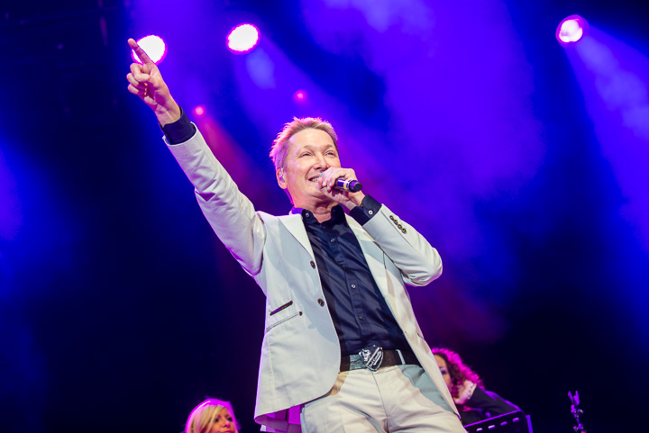 Bart Kaëll @ Summer Swing, picture 9, photographed by Dimitri Vanlommel - FrontView Magazine