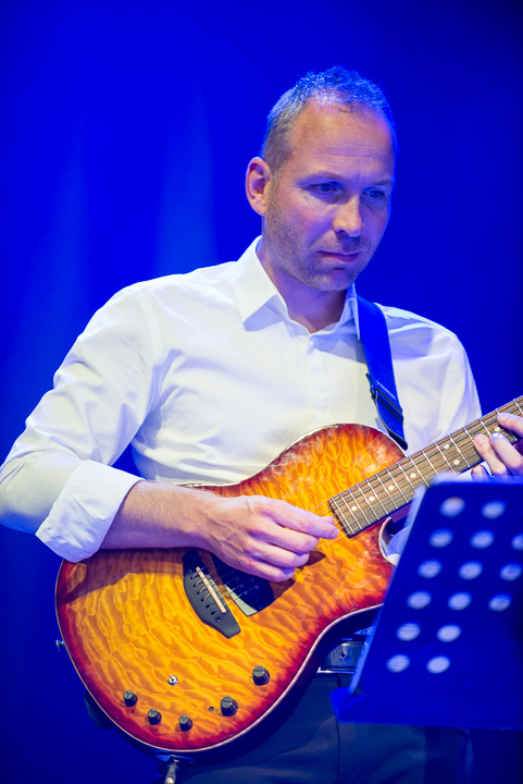 Bart Kaëll @ Summer Swing, picture 25, photographed by Dimitri Vanlommel - FrontView Magazine