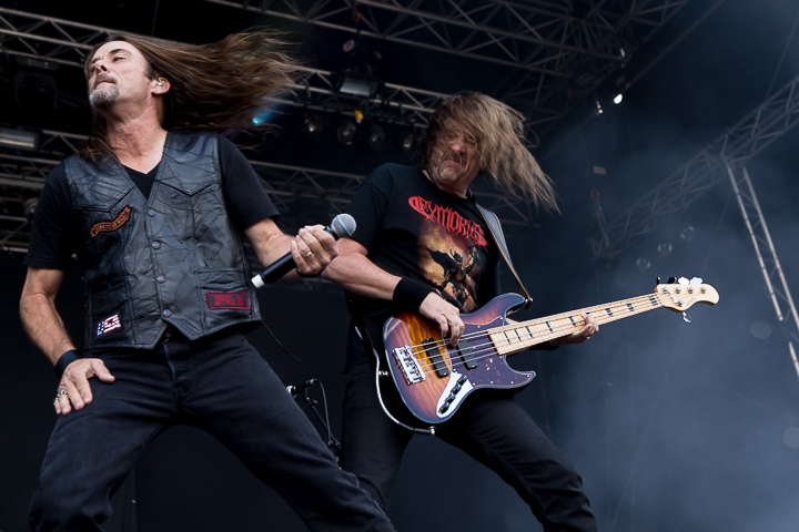 Flotsam and Jetsam @ Into the Grave 2014, foto 5, foto's door Dorien Goetschalckx - FrontView Magazine