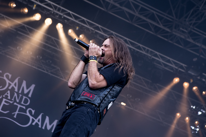 Flotsam and Jetsam @ Into the Grave 2014, foto 13, foto's door Dorien Goetschalckx - FrontView Magazine