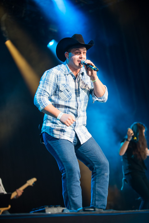 Robby Longo @ Summer Swing, picture 28, photographed by Dimitri Vanlommel - FrontView Magazine