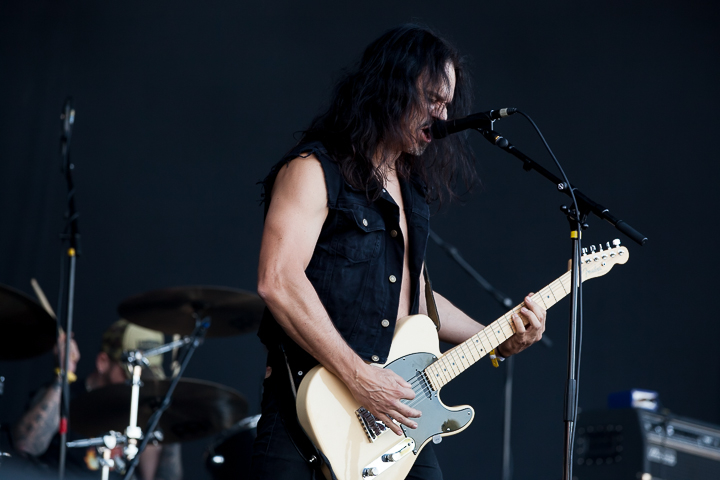Schirenc Plays Pungent Stench @ Into the Grave 2014, picture 10, photographed by Dorien Goetschalckx - FrontView Magazine