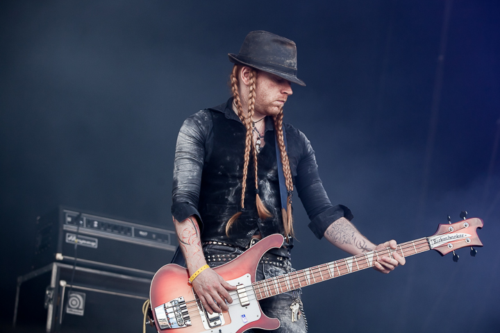 Sólstafir @ Into the Grave 2014, picture 3, photographed by Dorien Goetschalckx - FrontView Magazine