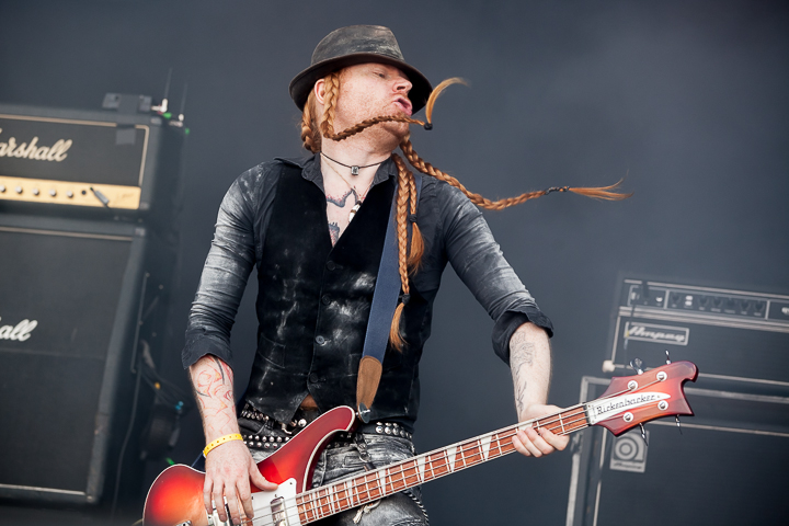 Sólstafir @ Into the Grave 2014, picture 25, photographed by Dorien Goetschalckx - FrontView Magazine