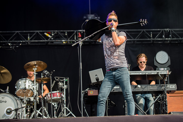 Zornik @ Summer Swing, picture 7, photographed by Dimitri Vanlommel - FrontView Magazine