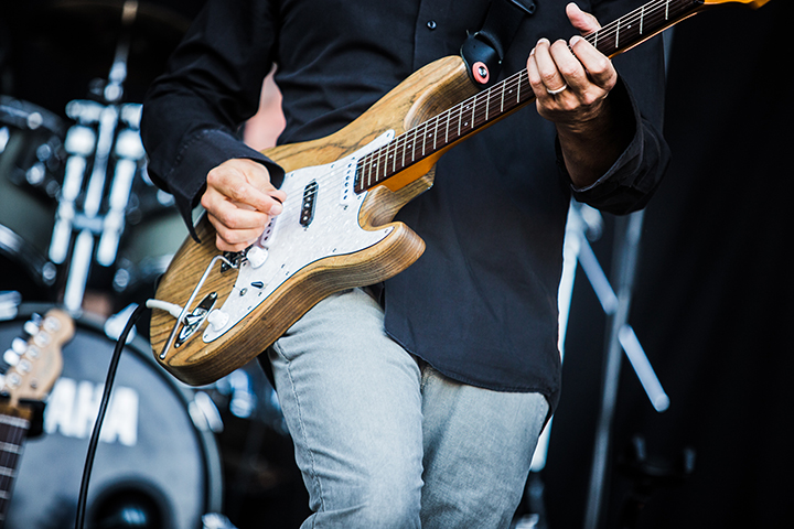 10cc @ Nostalgie Beach Festival 2014, picture 7, photographed by Elke Briers - FrontView Magazine