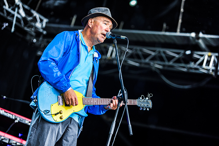 Fischer-Z @ Nostalgie Beach Festival 2014, picture 1, photographed by Elke Briers - FrontView Magazine