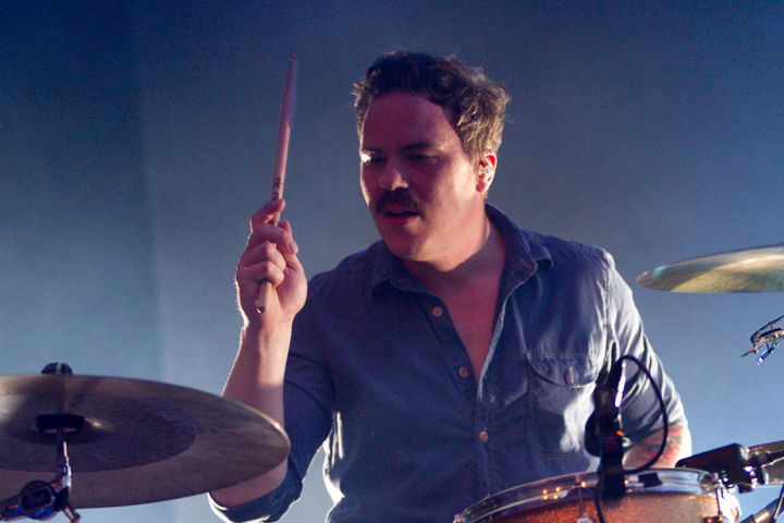 Girls in Hawaii @ Openluchttheater Rivierenhof, picture 2, photographed by FrontView Magazine