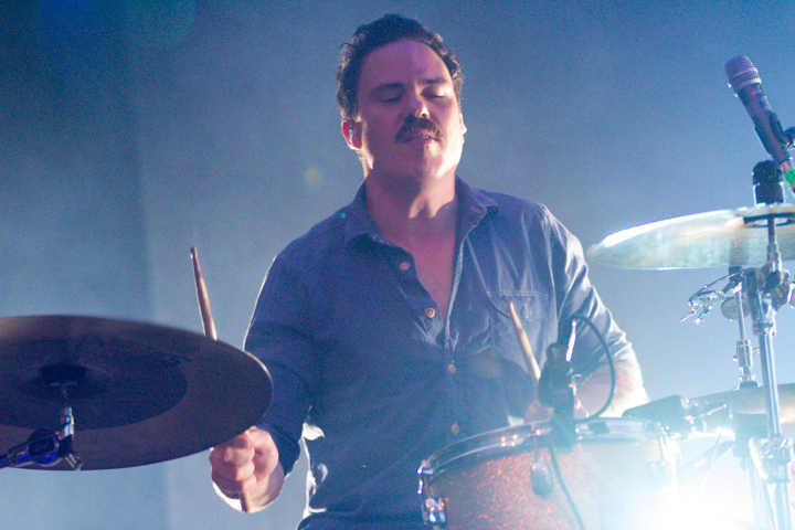 Girls in Hawaii @ Openluchttheater Rivierenhof, picture 6, photographed by FrontView Magazine