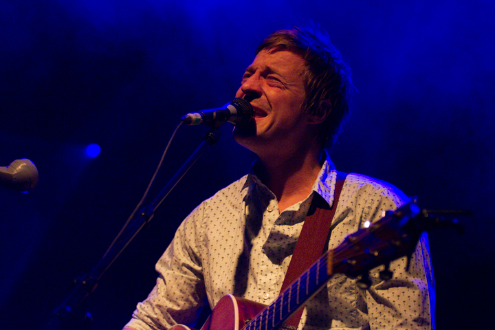 Girls in Hawaii @ Openluchttheater Rivierenhof, picture 7, photographed by FrontView Magazine
