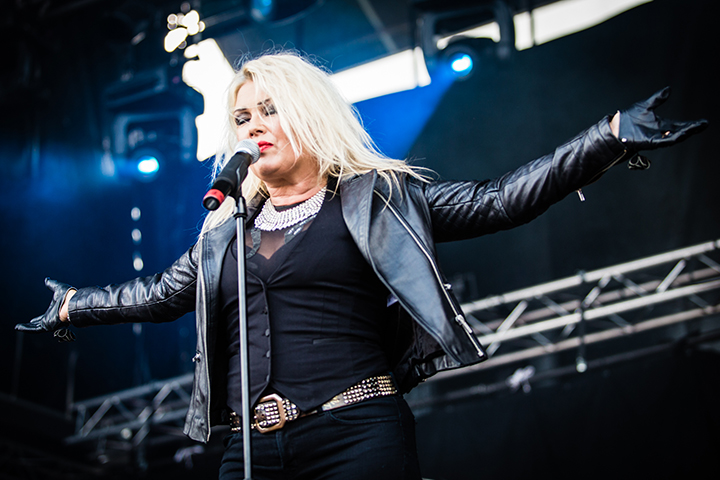 Kim Wilde @ Nostalgie Beach Festival 2014, picture 5, photographed by Elke Briers - FrontView Magazine