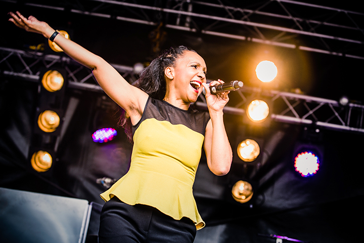 Rozalla @ Nostalgie Beach Festival 2014, picture 7, photographed by Elke Briers - FrontView Magazine