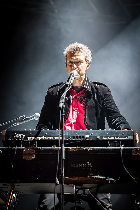 Level 42 @ Nostalgie Beach Festival 2014, picture 21, photographed by Elke Briers - FrontView Magazine