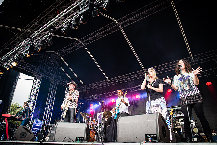 Time Bandits @ Nostalgie Beach Festival 2014, picture 9, photographed by Elke Briers - FrontView Magazine